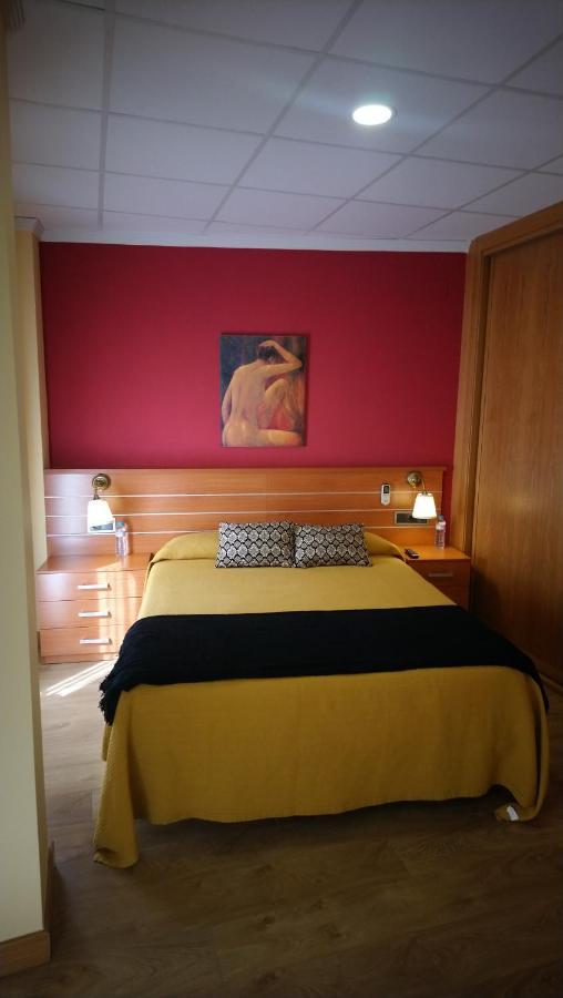 Hostal Dona Juana Avila Bagian luar foto